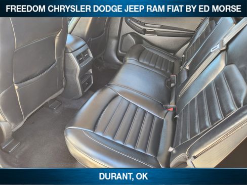 Used 2023 Ford Edge SEL image 22