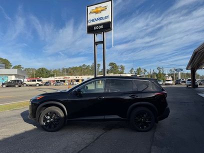 Used 2023 Nissan Rogue SV w/ SV Premium B Package