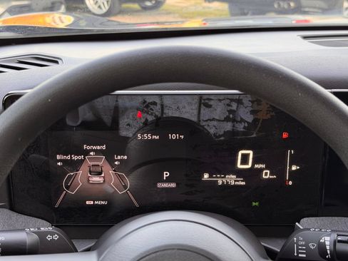 Used 2025 Nissan Kicks SV FWD image 34