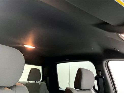 Used 2023 RAM 1500 Big Horn AWD/4WD image 32