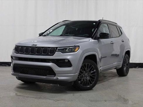 Used 2023 Jeep Compass High Altitude AWD/4WD image 43