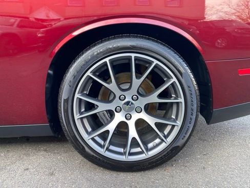 Used 2020 Dodge Challenger SRT Hellcat image 20