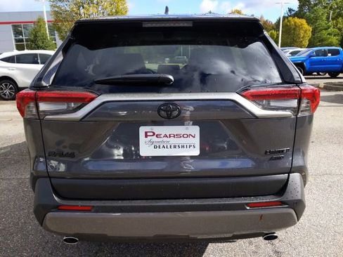 Used 2021 Toyota RAV4 Limited image 5