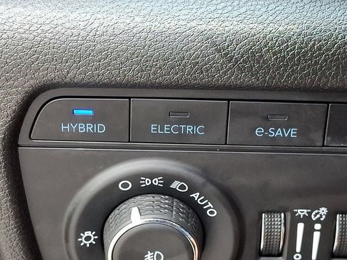 Certified 2024 Jeep Grand Cherokee Limited 4xe AWD/4WD image 29