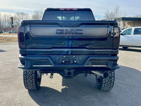 New 2026 GMC Sierra 2500 Denali w/ Denali Reserve Package image 4