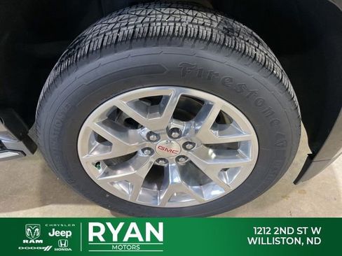 Used 2017 GMC Yukon XL SLT image 15