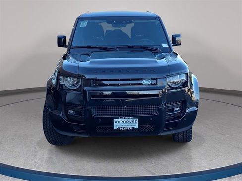 Used 2024 Land Rover Defender 110 X-Dynamic SE image 2