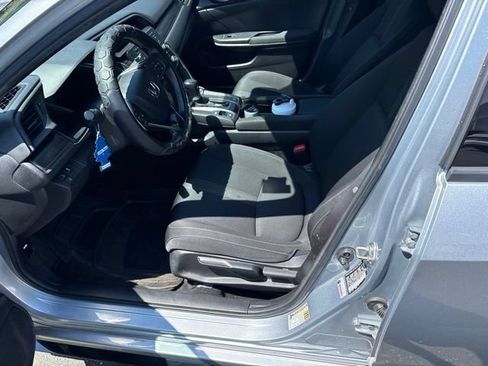 Used 2019 Honda Civic Sport image 5
