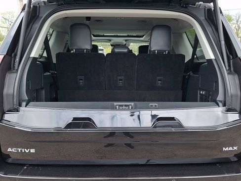 Used 2025 Ford Expedition Max Active AWD/4WD image 28