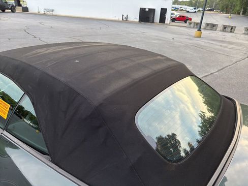 Used 2015 Ford Mustang Convertible w/ Equipment Group 051A RWD image 5