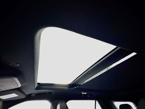 Used 2025 Ford Explorer ST-Line w/ Premium Package image 21