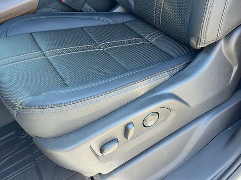 New 2026 Chevrolet Silverado 3500 High Country w/ High Country Premium Package AWD/4WD image 21