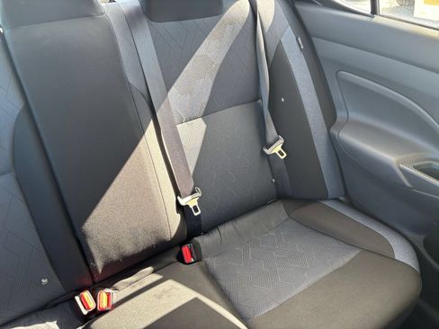 Used 2025 Nissan Versa SV FWD image 35