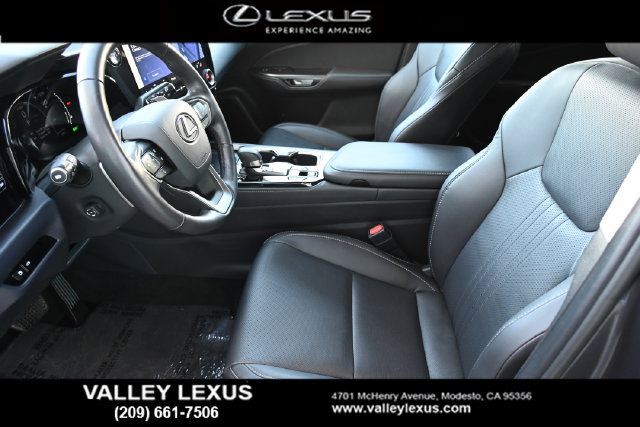 Certified 2026 Lexus NX 350h AWD w/ Accessory Package (2T) image 14
