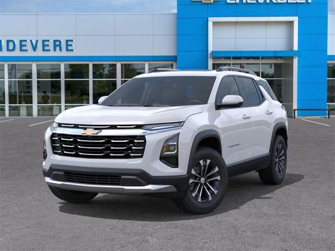 New 2026 Chevrolet Equinox LT image 6