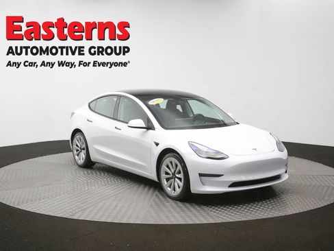 Used 2022 Tesla Model 3 Long Range AWD/4WD image 44