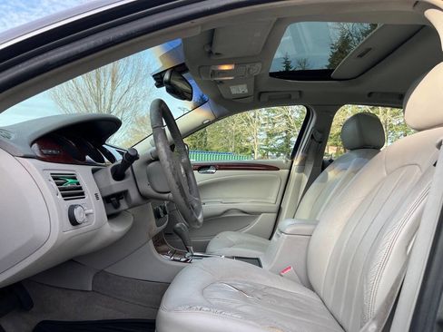 Used 2007 Buick Lucerne CXL w/ Luxury Package image 9