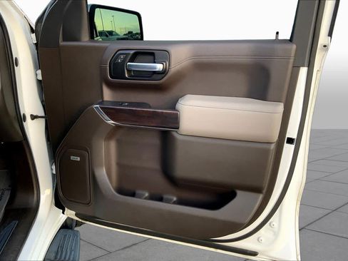 Used 2020 GMC Sierra 1500 SLT w/ SLT Premium Package AWD/4WD image 22