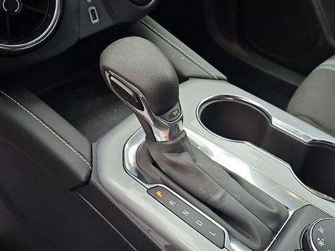 Used 2024 Chevrolet Blazer LT image 16