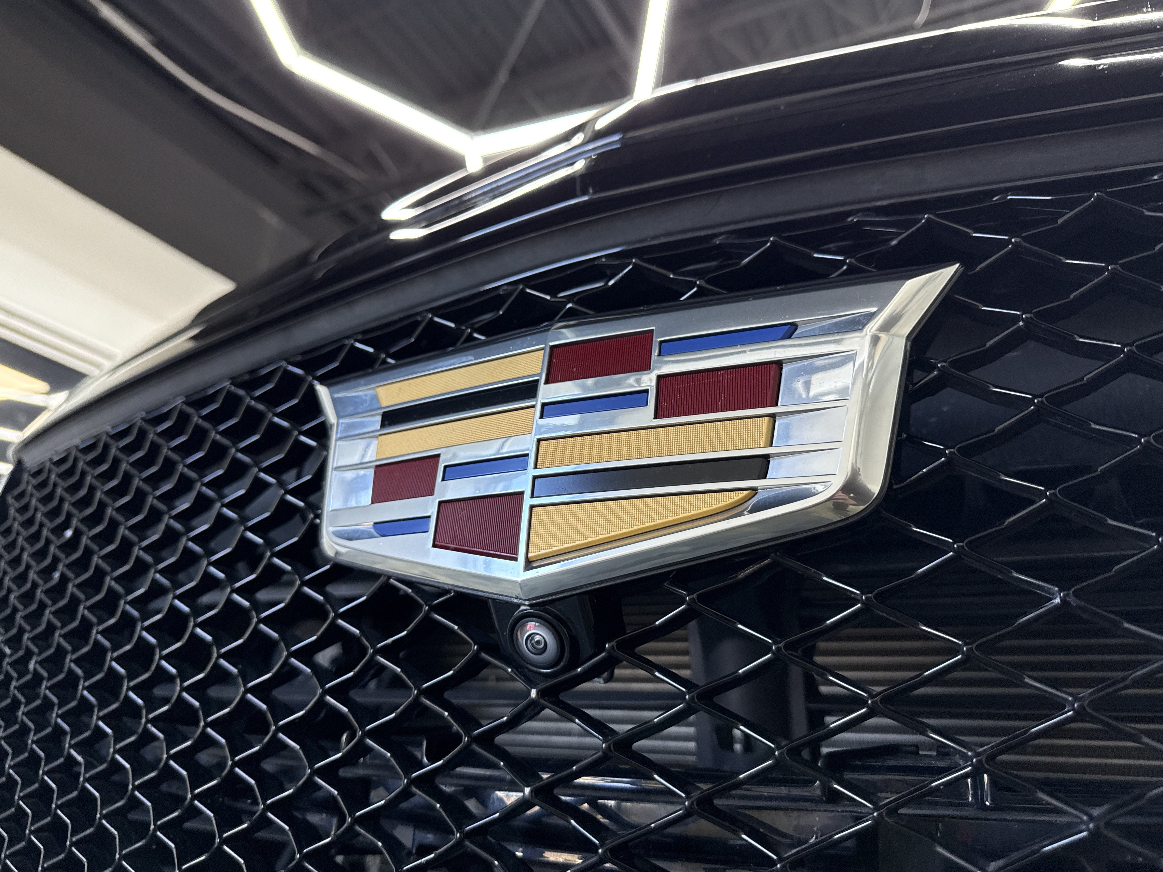 Used 2023 Cadillac Escalade Sport w/ LPO, Floor Liner Package AWD/4WD image 34