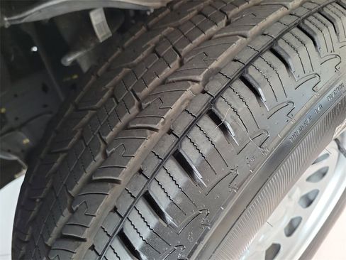 Used 2026 Chevrolet Silverado 1500 W/T w/ WT Value Package image 22