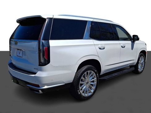 Used 2023 Cadillac Escalade Premium Luxury AWD/4WD image 6