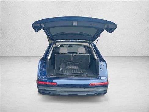 Used 2021 Audi Q7 3.0T Prestige image 7