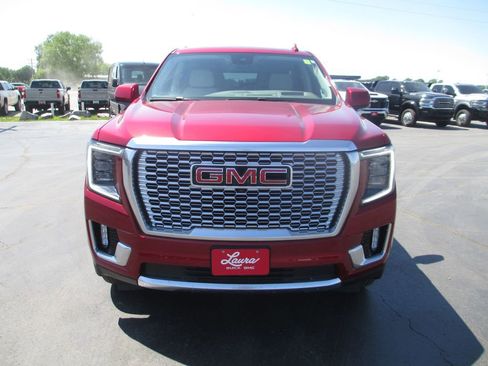 Used 2023 GMC Yukon Denali w/ Max Trailering Package AWD/4WD image 13