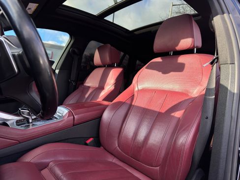 Used 2022 BMW X6 xDrive40i w/ M Sport Package image 15
