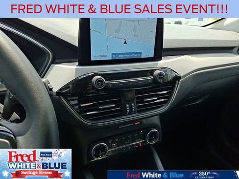 Certified 2022 Ford Escape SEL AWD/4WD image 23
