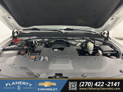 Used 2016 Chevrolet Suburban LTZ image 16