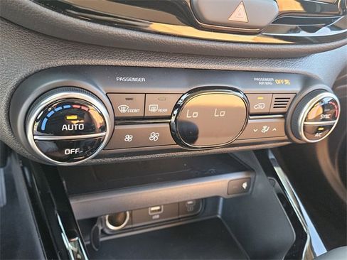 New 2025 Kia Soul EX image 19