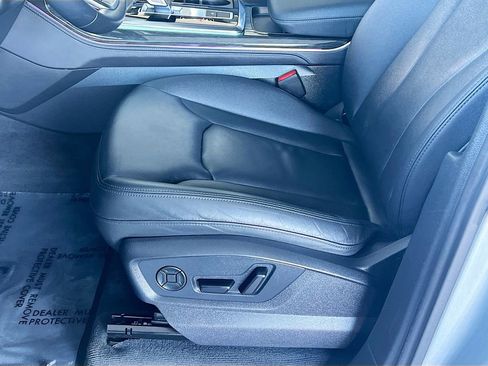 Used 2024 Audi Q7 3.0T Premium Plus image 19