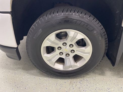 Used 2017 Chevrolet Silverado 1500 LT w/ All Star Edition image 8