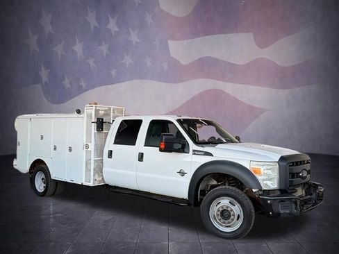 Used 2014 Ford F550 4x4 Crew Cab Super Duty image 11