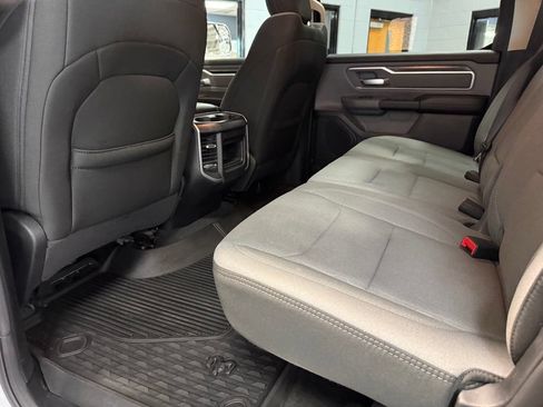 Used 2020 RAM 1500 Big Horn AWD/4WD image 23