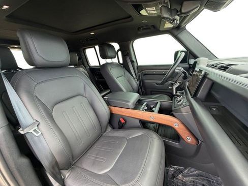 Certified 2024 Land Rover Defender 130 X AWD/4WD image 16