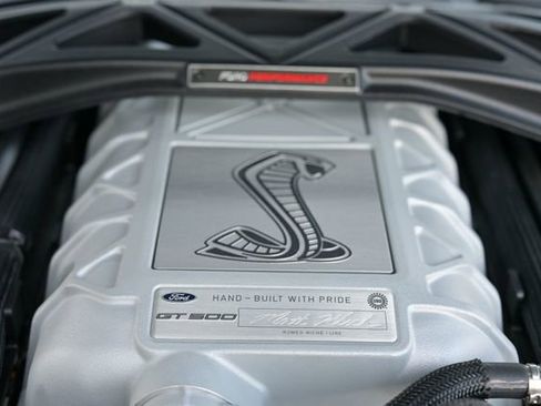 Used 2022 Ford Mustang Shelby GT500 w/ Carbon Fiber Track Pack image 36