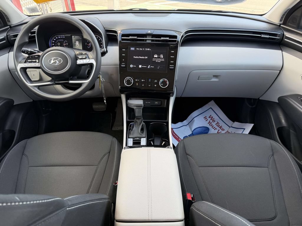 Certified 2024 Hyundai Tucson SE AWD/4WD image 14