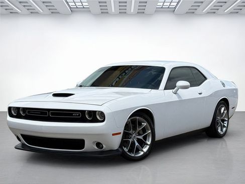 Used 2021 Dodge Challenger GT RWD image 3