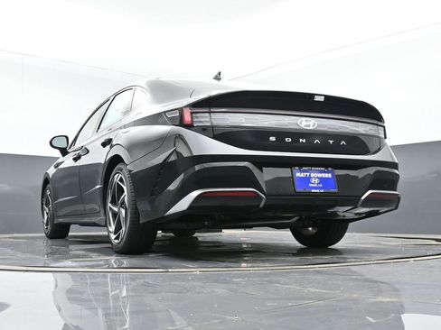 Used 2024 Hyundai Sonata SEL w/ Convenience Package image 12