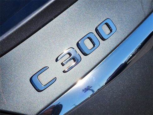 Used 2019 Mercedes-Benz C 300 4MATIC Sedan image 12