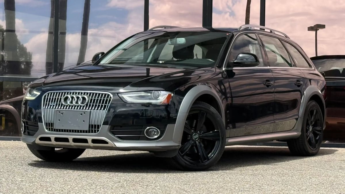 Used 2013 Audi A4 Premium Plus AWD/4WD image 2