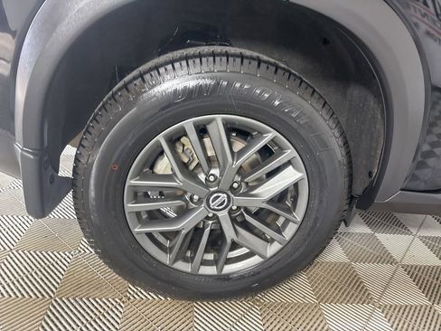 Used 2021 Nissan Rogue S image 30