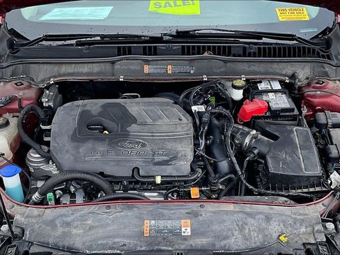 Used 2018 Ford Fusion SE image 24