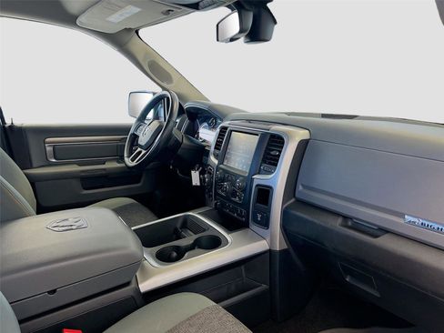 Used 2017 RAM 1500 Big Horn AWD/4WD image 26