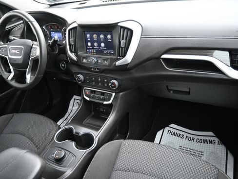 Used 2023 GMC Terrain SLE image 21