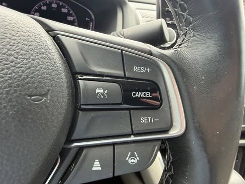 Used 2022 Honda Accord EX-L image 31