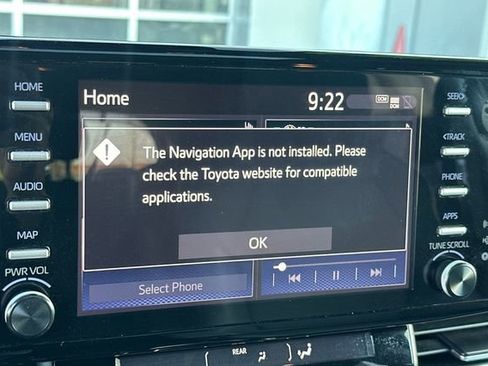 Used 2023 Toyota Sienna XLE image 25