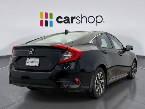 Used 2018 Honda Civic EX image 5